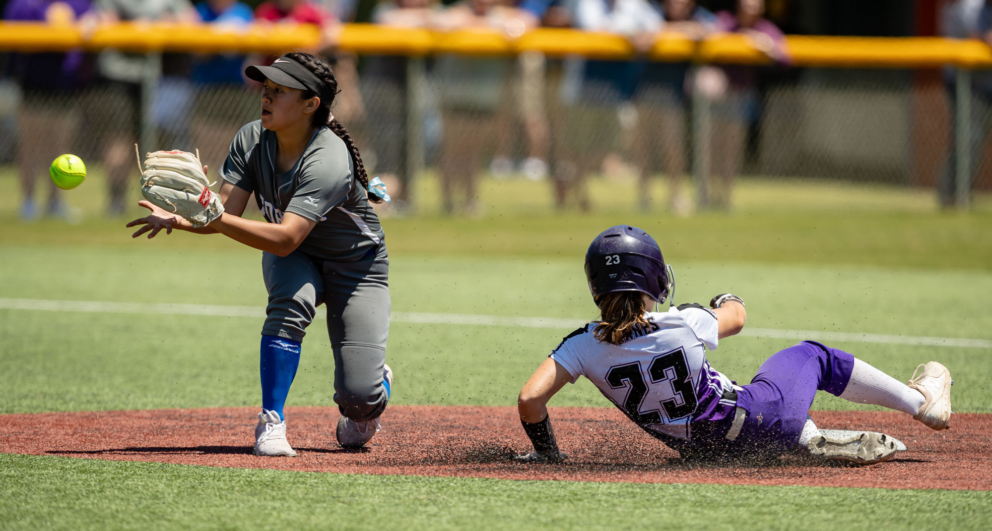 spdb_04-27-19_holden.vs.forest-12.jpg